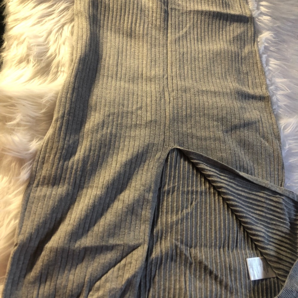Skirt - Picture 4 of 4